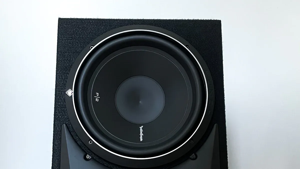 Rockford 15インチ ミッドレンジ ウーファー2基 ホーンスピーカー付き